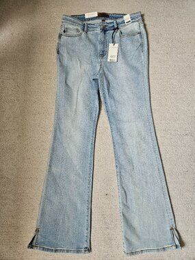 Judy Blue Mid Rise Light Wash Slit Hem Bootcut Jeans NEW 11 or 30 Stretch 82552